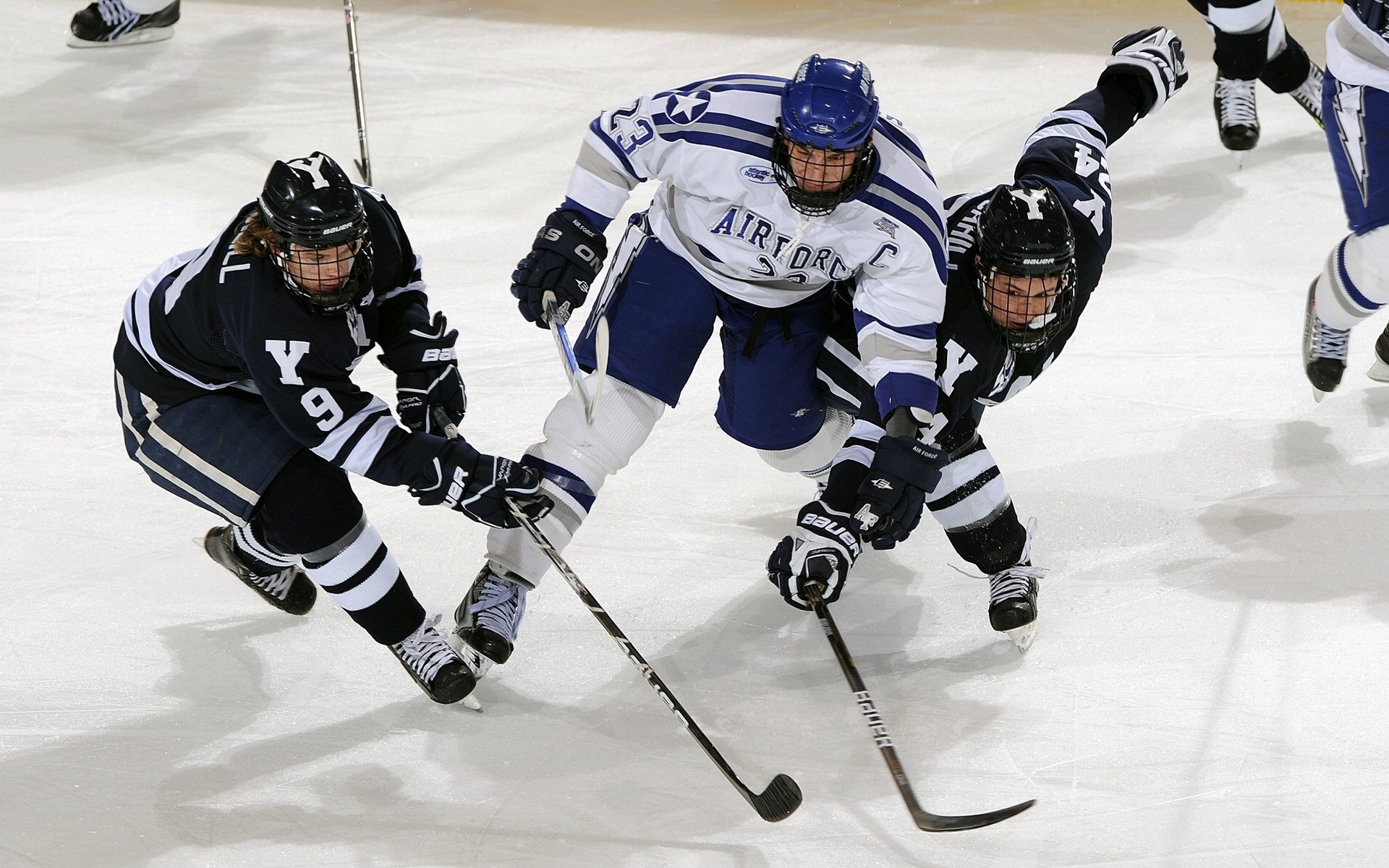 切尔西阵容继续补强，年轻球员崭露头角，切尔西阵容2021首发